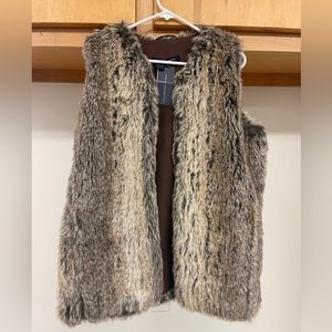 French Connection Faux Fur Vest NWT size 8